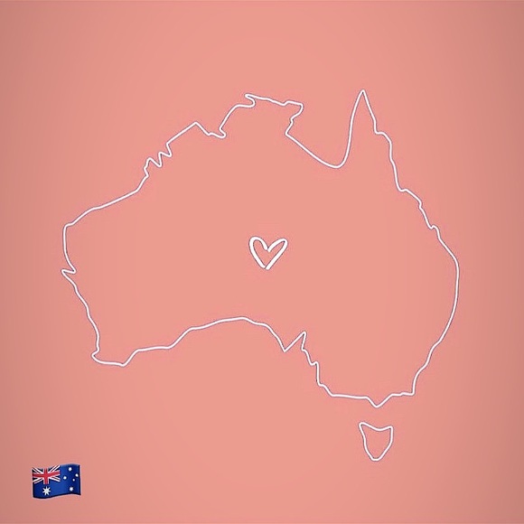 Meet your Posher, Rachel - Picture 1 of 1